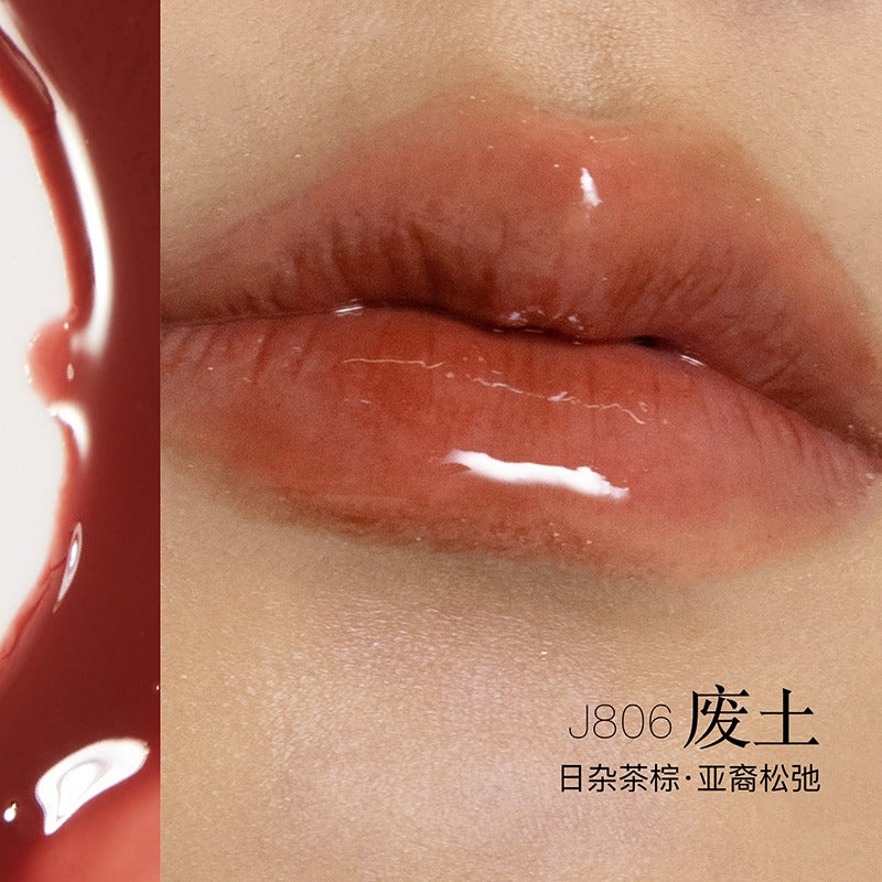 Girlcult-The-Gold-Rush-Lip-Glaze-J806
